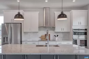 27 Fowler St, Charlottesville, VA 22901 - Photo 7