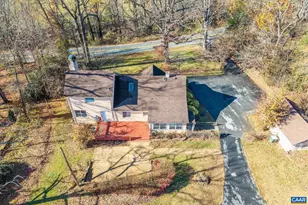 989 & 991 Crozet Ave, Crozet, VA 22932 - Photo 3