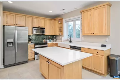 3158 Sagebrush Ct, Charlottesville, VA 22911 - Photo 7