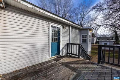 504 NW 12th St, Charlottesville, VA 22903 - Photo 25