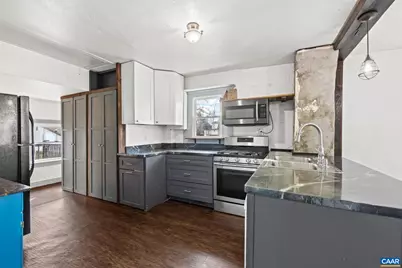 504 NW 12th St, Charlottesville, VA 22903 - Photo 5