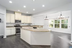 1578 Burgundy Ln, Charlottesville, VA 22911 - Photo 15