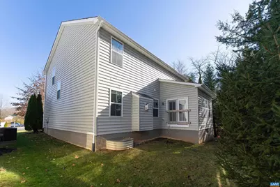 1578 Burgundy Ln, Charlottesville, VA 22911 - Photo 5