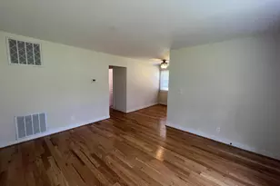 5677 Myrtle St, Crozet, VA 22932 - Photo 5