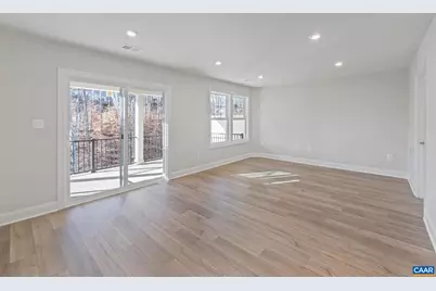 3036 Farrow Cir, Charlottesville, VA 22901 - Photo 9
