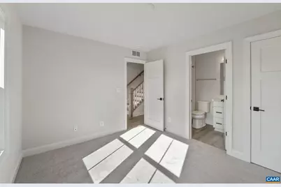 738 Park Ridge Dr, Crozet, VA 22932 - Photo 9