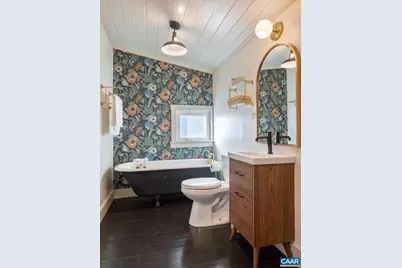 349 NW 10th St, Charlottesville, VA 22903 - Photo 23