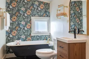 349 NW 10th St, Charlottesville, VA 22903 - Photo 23