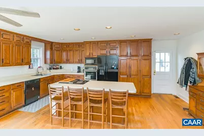 1512 Rugby Ave, Charlottesville, VA 22903 - Photo 9