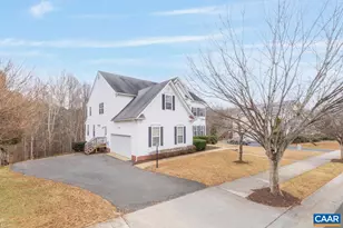 3262 Turnberry Cir, Charlottesville, VA 22911 - Photo 3
