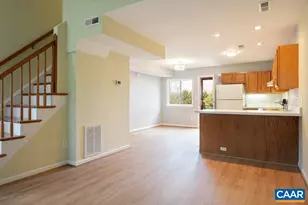 1688 Royal Oak Ct, Charlottesville, VA 22902 - Photo 11