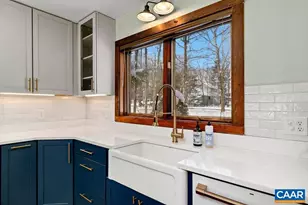 274 Laurel Springs Dr, Wintergreen, VA 22967 - Photo 17