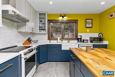 274 Laurel Springs Dr, Wintergreen, VA 22967 - Photo 11