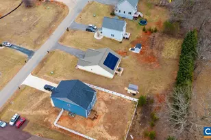 147 W Stratford Pl, Madison Heights, VA 24572 - Photo 37