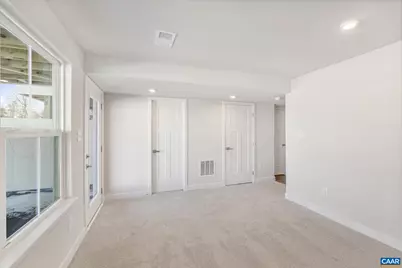 36 Iron Horse Ln #V, Fishersville, VA 22939 - Photo 13