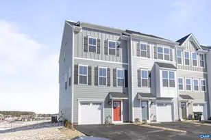 36 Iron Horse Ln, Fishersville, VA 22939 - Photo 3