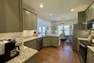 189 Windsor Dr, Fishersville, VA 22939 - Photo 15