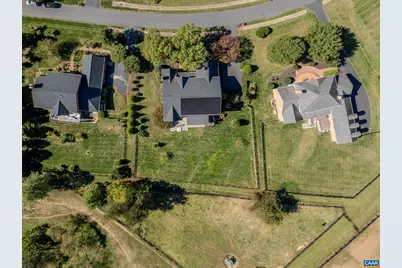 1126 Cambridge Hill Ln, Keswick, VA 22947 - Photo 7