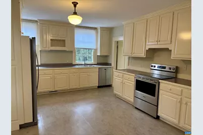 800 Glendower Rd, Scottsville, VA 24590 - Photo 9