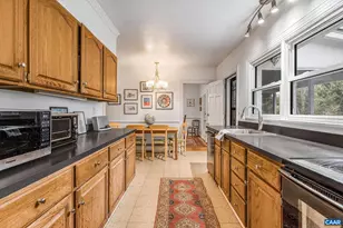 810 Tunlaw Pl, Charlottesville, VA 22903 - Photo 15