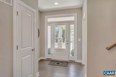 44 Borthwick St, Crozet, VA 22932 - Photo 5