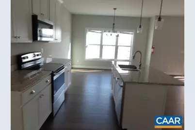 208 Windsor Dr, Fishersville, VA 22939 - Photo 15