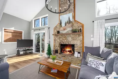 138 Oak Ln, Wintergreen Resort, VA 22967 - Photo 17