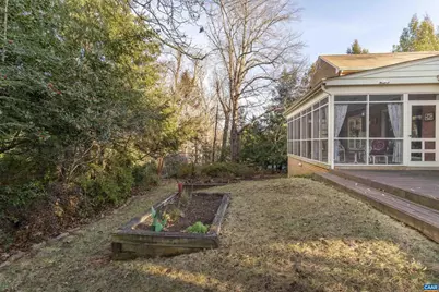 1413 Foxbrook Ln, Charlottesville, VA 22901 - Photo 41