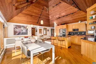 353 Crawfords Edge, Wintergreen Resort, VA 22967 - Photo 15