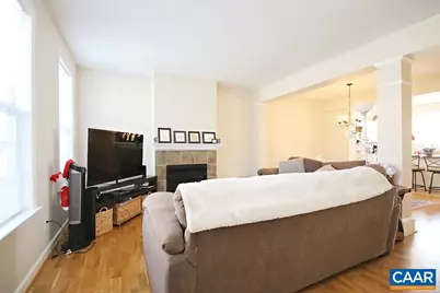 1039 Carrington Pl, Charlottesville, VA 22911 - Photo 3