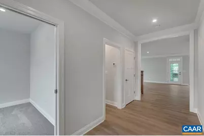 2A Sablewood Dr, Charlottesville, VA 22911 - Photo 5