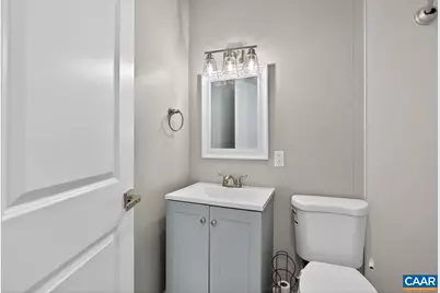 273 E Riverside Dr, Timberville, VA 22853 - Photo 15