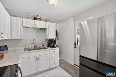 273 E Riverside Dr, Timberville, VA 22853 - Photo 7