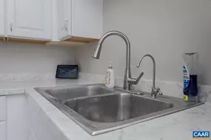 273 E Riverside Dr, Timberville, VA 22853 - Photo 11