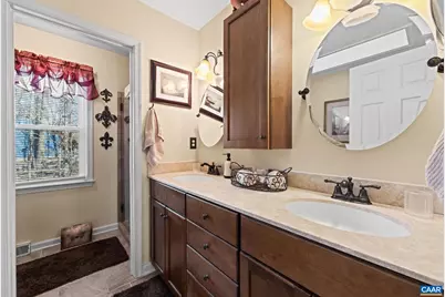 1817 Hearthglow Ln, Charlottesville, VA 22901 - Photo 29