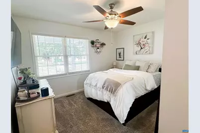 307 15th St, Grottoes, VA 24441 - Photo 5