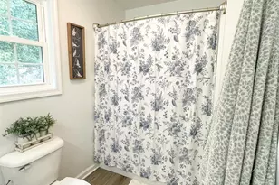 307 15th St, Grottoes, VA 24441 - Photo 9