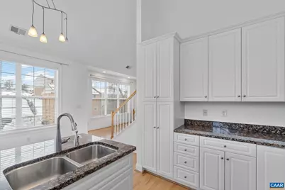 949 Glenwood Station Ln #202, Charlottesville, VA 22901 - Photo 5