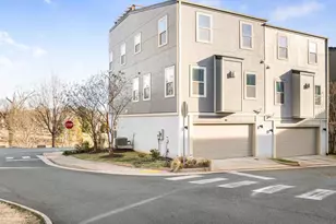 137 Almere Ave, Charlottesville, VA 22902 - Photo 29