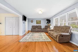 2325 Martin Kings Rd, Scottsville, VA 24590 - Photo 17