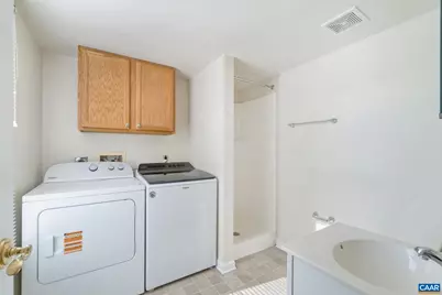 1264 Villa Ln #C, Charlottesville, VA 22903 - Photo 9