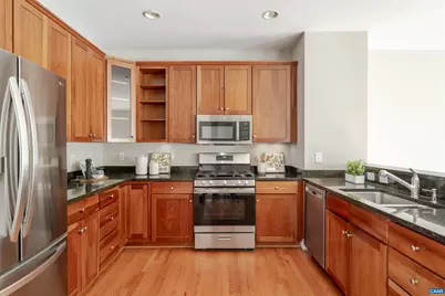 1045 Glenwood Station Ln, Charlottesville, VA 22901 - Photo 17