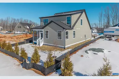 1707 Fowler St, Charlottesville, VA 22911 - Photo 3