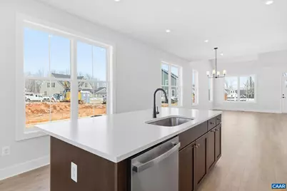 1707 Fowler St, Charlottesville, VA 22911 - Photo 13