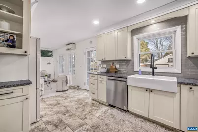 201 Palatine Ave, Charlottesville, VA 22902 - Photo 11