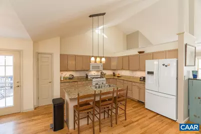 9165 Totier Creek Rd, Scottsville, VA 24590 - Photo 7