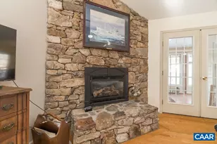 9165 Totier Creek Rd, Scottsville, VA 24590 - Photo 5