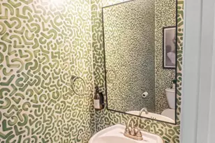 117 Hartford Ct, Charlottesville, VA 22902 - Photo 9