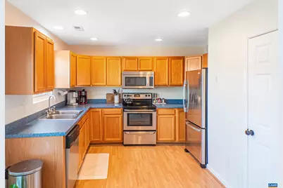 117 Hartford Ct, Charlottesville, VA 22902 - Photo 15