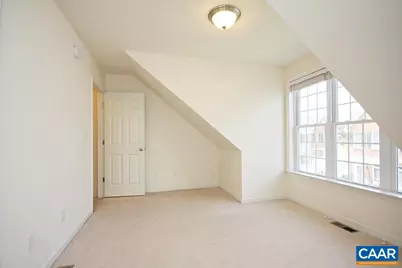 609 Mornington Ln, Crozet, VA 22932 - Photo 11